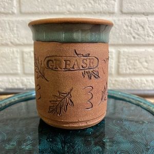 Potternot @ Pottery grease catcher container leaf ceramic handmade